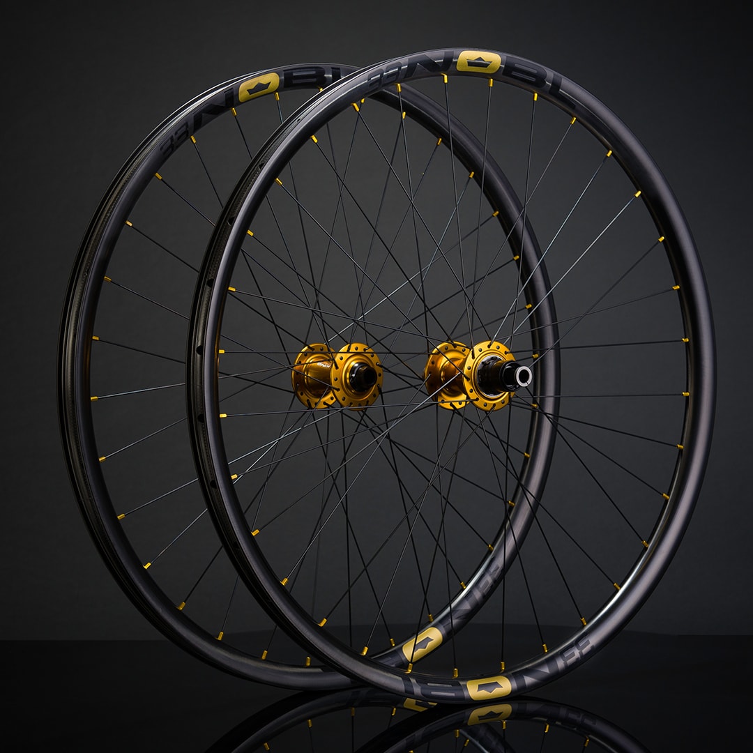 NOBL Wheels TR33 Wheelset