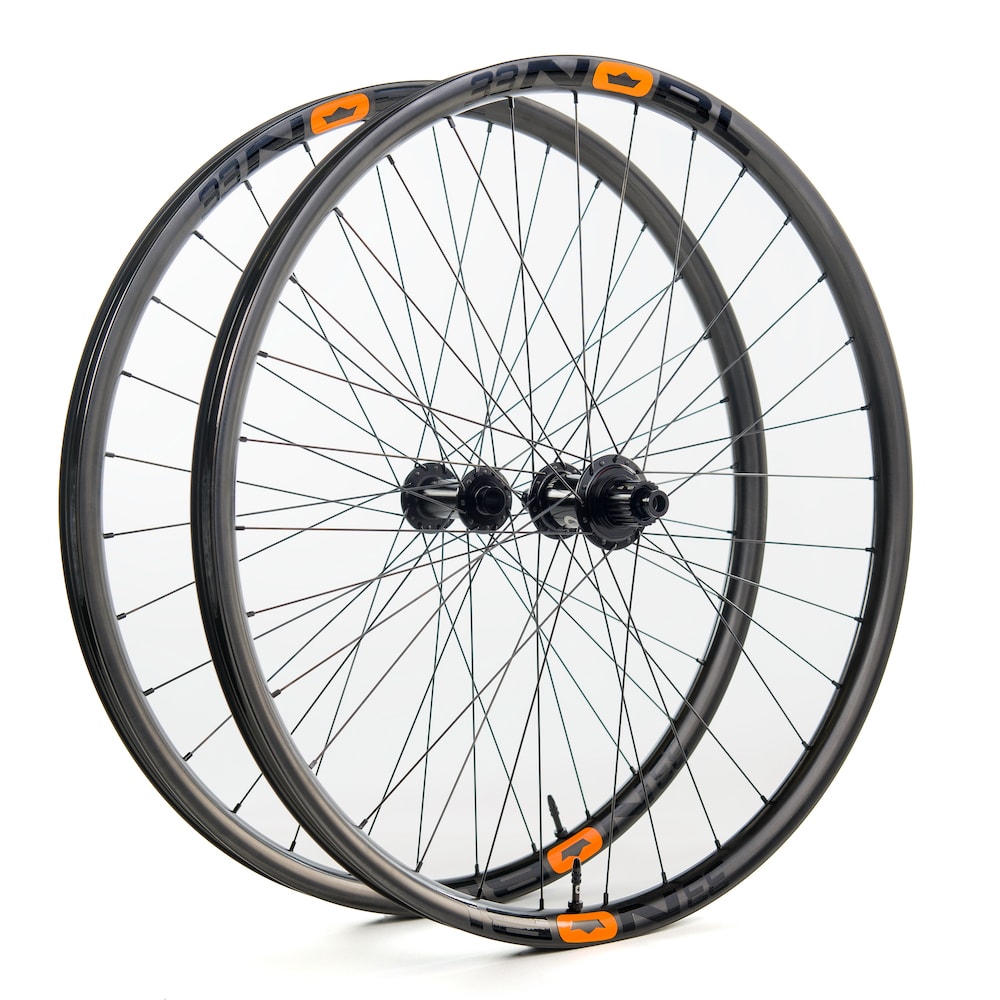 Cross Country Trail Carbon Rim NOBL TR37