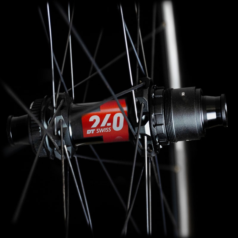 NOBL_DT240-EXP-Hub-Carbon-Mountain-Bike-Wheel.jpg