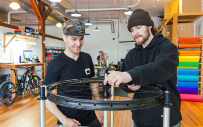Rémy Métailler learns the secrets of wheelbuilding at NOBL HQ